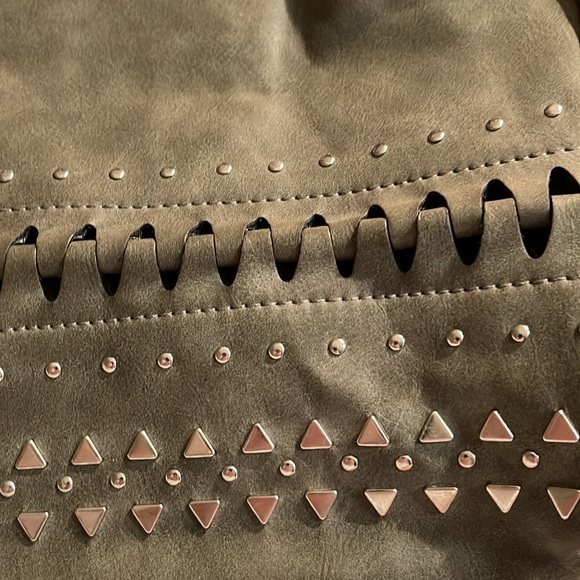 Large Steve Madden, satchel - Picture 2 of 6